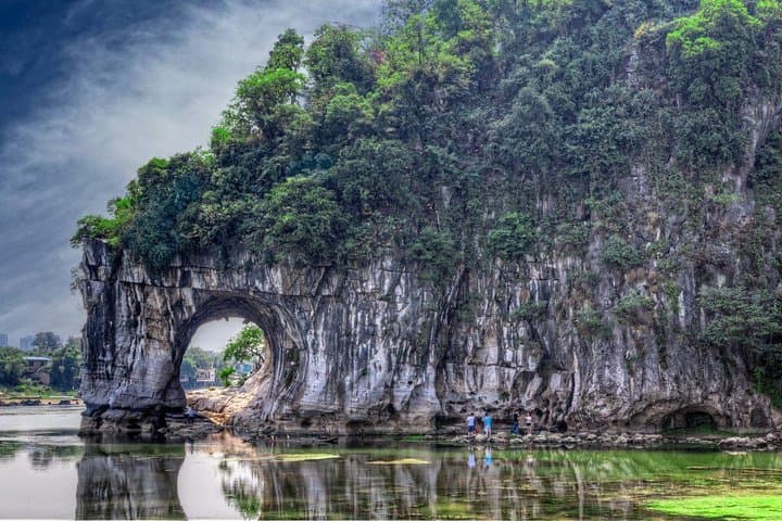 Guilin City Essentials: Reed Flute Cave, Elephant Trunk Hill & Fubo Hill Day Tour photo 4
