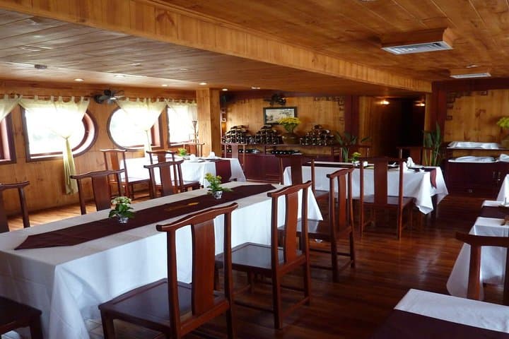 Mekong Delta 2-Day Cruise: Cai Be to Can Tho Floating Markets & Village Excursions photo 3