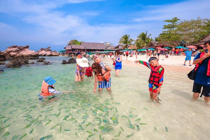 Koh Khai Islands Premium Speedboat Snorkel Tour from Phuket photo 6