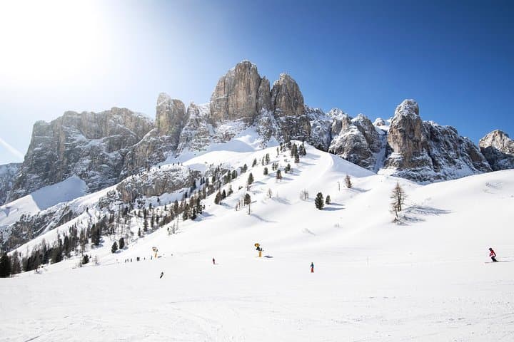 Sellaronda Ski & Snowboard Tour: Full-Day Dolomites Loop on Skis photo 4