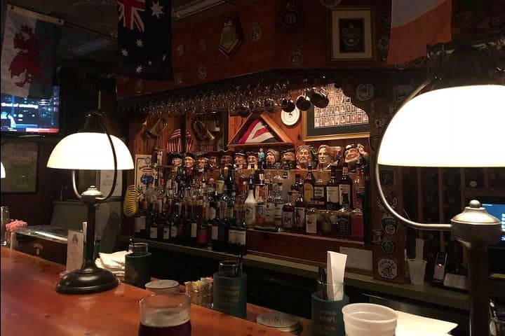 Creepy Crawl: Haunted Pub Walking Tour of Savannah's Historic District photo 4
