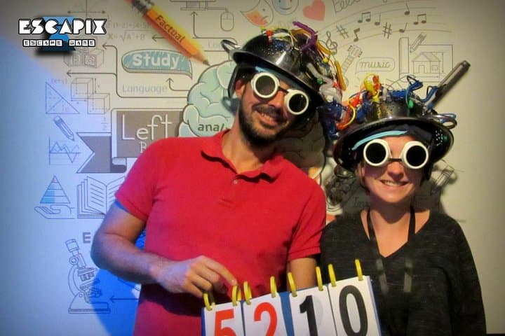 Goodbye Guinea Pigs! Escape Room in Perpignan — 90-Min Battle Mode Puzzle photo 2