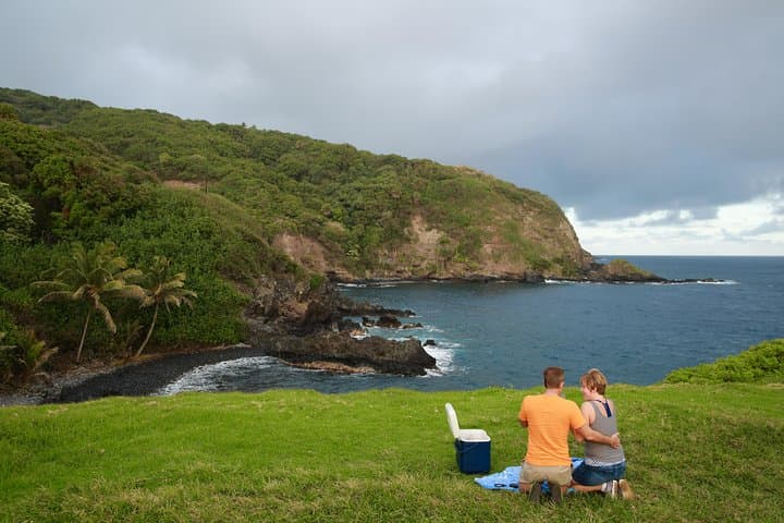 Road to Hana: A Tailored Private Tour Through Maui’s Rainforests and Black Sand Beaches