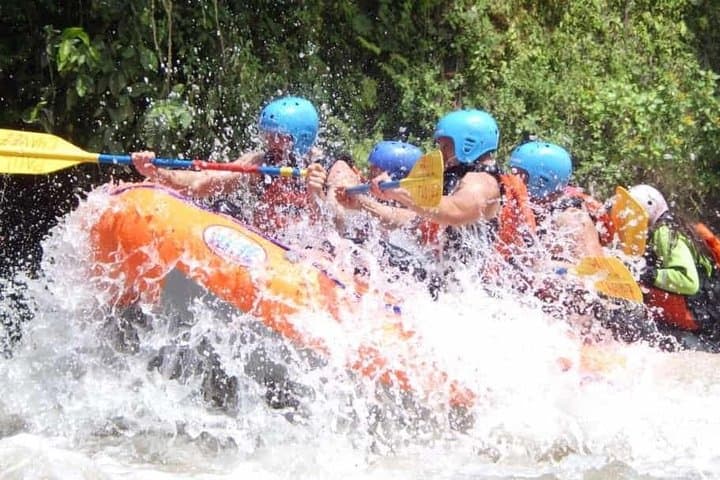 Upper Pastaza River Rafting (Class III–IV) — Puyo’s Premier Day Trip photo 2