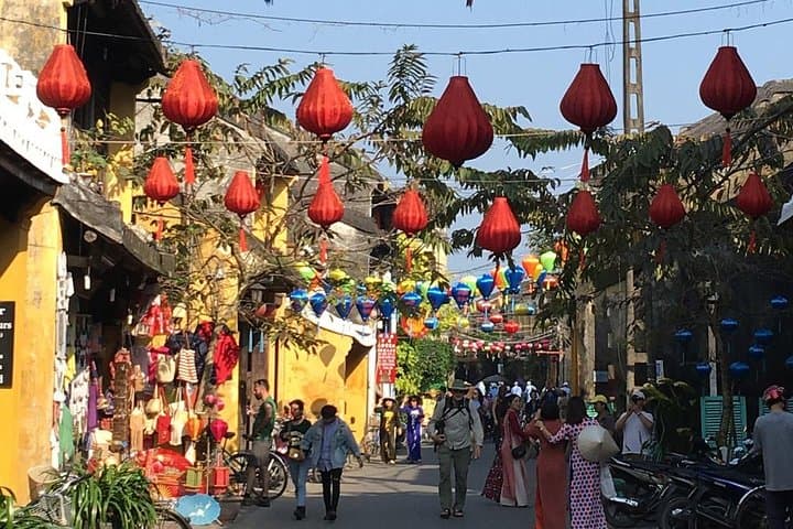 Hoi An Walking Tour and Lantern Making: Private Morning or Afternoon Experience photo 4
