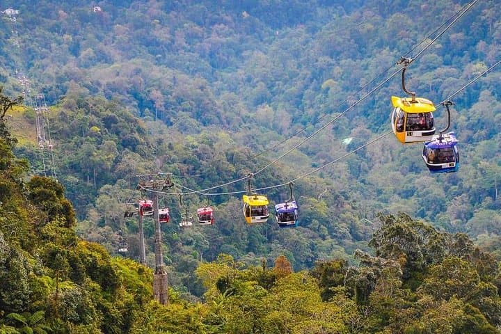 Genting Highlands and Batu Caves Day Tour with 2-Way Cable Car photo 3