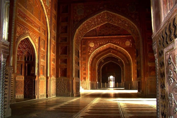 Jaipur to Agra Day Tour: Taj Mahal, Agra Fort & Fatehpur Sikri in One Day photo 4