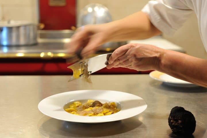 Truffle Hunting Near Lake Garda — Guided Dog-Led Foraging & Local Lunch photo 1