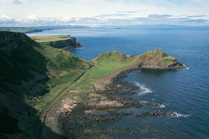 Giant's Causeway Day Trip from Belfast with Titanic Distillers Tasting photo 3