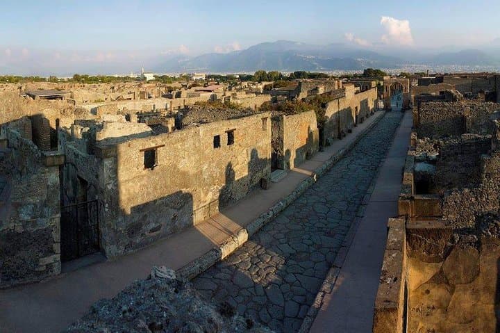 Amalfi Coast Pompeii & Vesuvius: Small-Group Skip-the-Line to the Crater photo 6