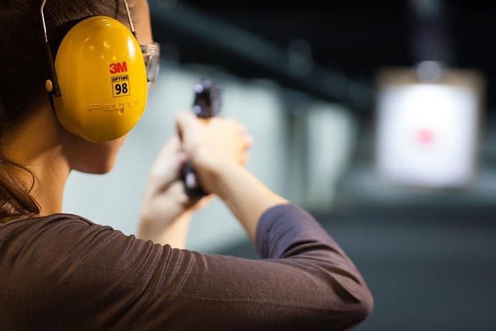 Dubai Shooting Range Experience: 9mm Pistol Session for Beginners photo 2
