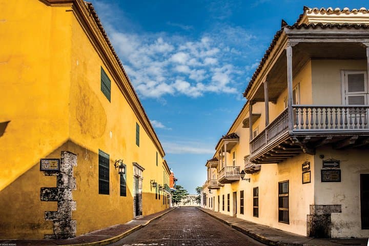 Cartagena Historic Center: Professional Photography Walking Tour photo 2