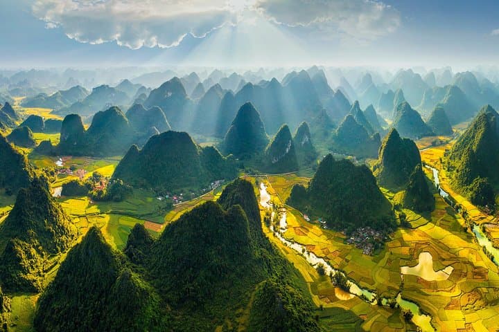 Ninh Binh Day Trip from Hanoi: Trang An, Mua Cave & Tam Coc in One Day