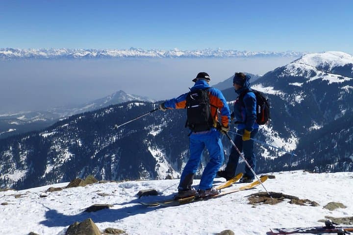Gulmarg Snow Skiing: Five-Day Ski Adventure on Kashmir’s Gondola and Afarwat Slopes photo 3