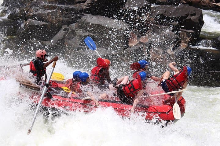 Zambezi White Water Rafting: Rafting & Swimming Under Victoria Falls photo 5