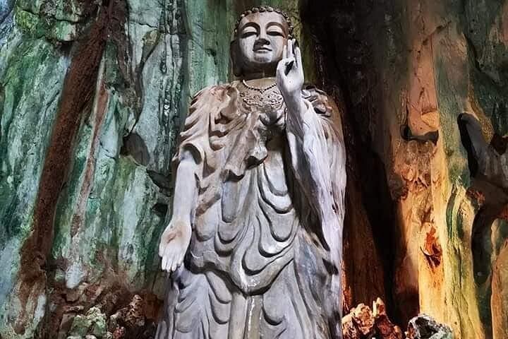 Da Nang After Dark: Marble Mountains, Son Tra’s Giant Buddha & Dragon Bridge Night Tour photo 3