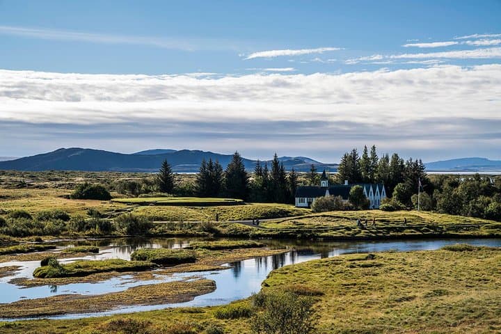 Private Golden Circle Classic Tour from Reykjavik — Guide to Þingvellir, Geysir, Gullfoss & Kerid photo 6