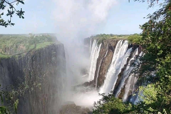 Sunrise Photography at Victoria Falls: Private Guided Tour photo 4