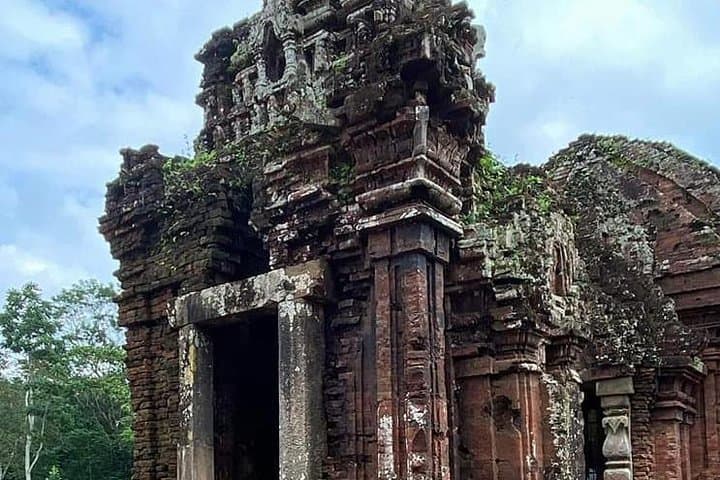 My Son & Marble Mountains Day Tour from Hoi An: Temples, Caves & Lantern Night Market photo 2