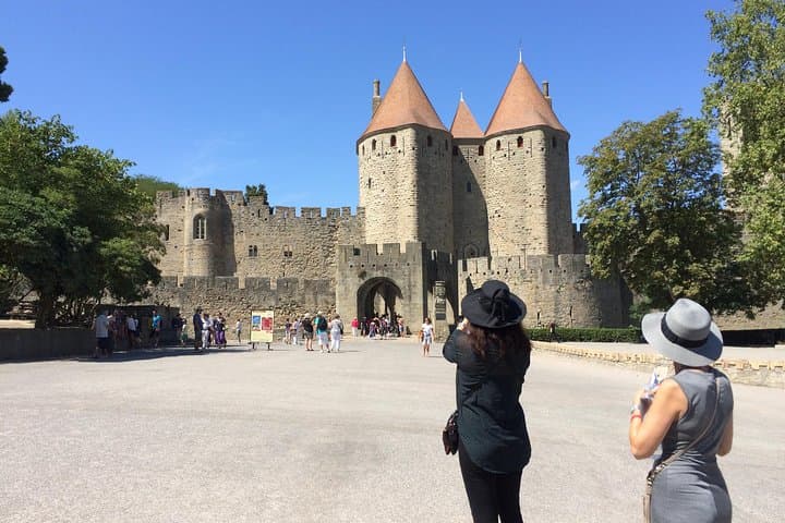 Walk the Walls: Private Day Tour to Cité de Carcassonne & the Lastours Castles from Toulouse