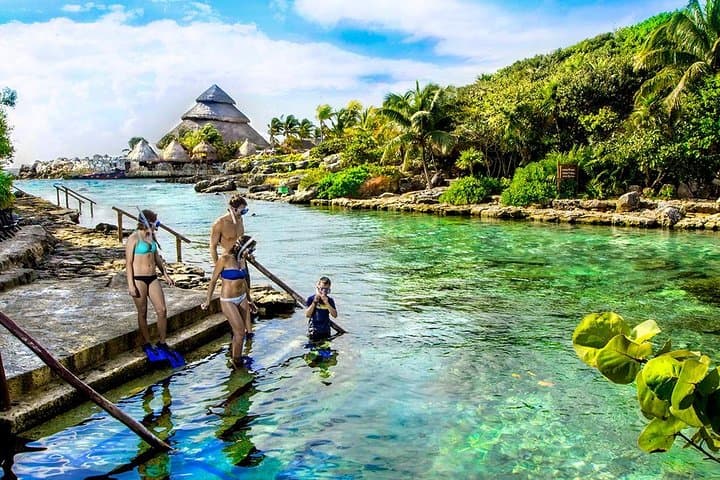 Full-Day Xcaret Plus: Underground Rivers, Buffet & Mexico Espectacular from Cancun photo 4