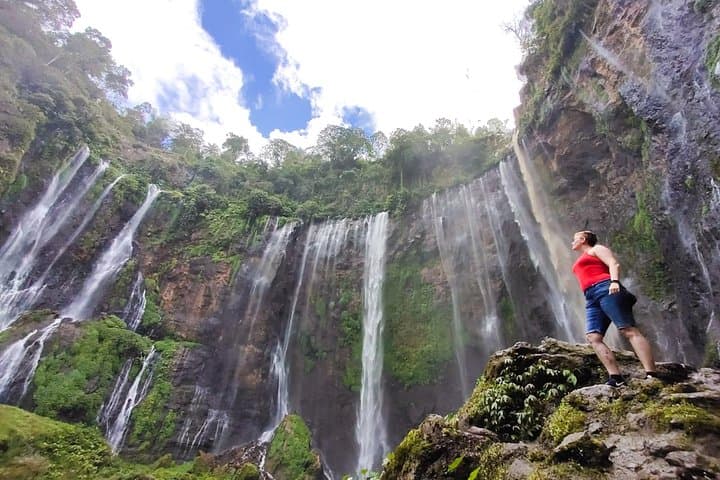 Tumpak Sewu Waterfall & Goa Tetes Cave Trek from Malang — Day Trek to Coban Sewu photo 4