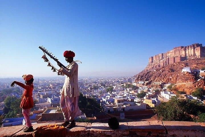 9-Day Rajasthan Overland: Jaipur to Udaipur — Forts, Desert & Lakes photo 5