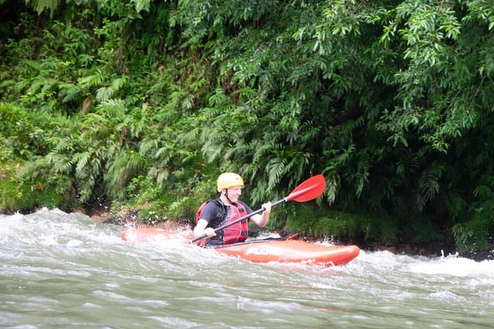 Sarapiquí River Jungle Kayak: 12 km Beginner-Friendly Kayak Descent photo 3