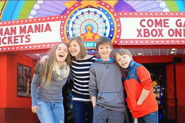 Arcade City Pigeon Forge: 145 Play Card for Family Gaming and Prizes photo 1