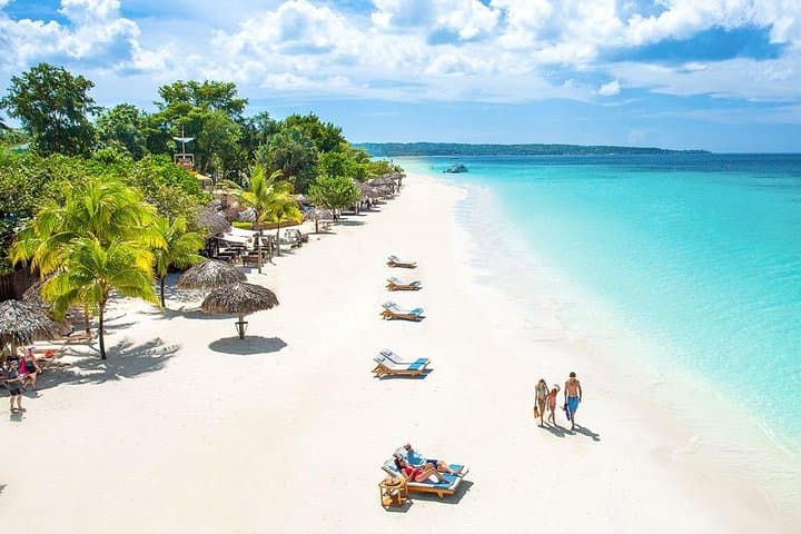 Negril Private Day Trip from Montego Bay — 5–7 Hour Coastal Drive