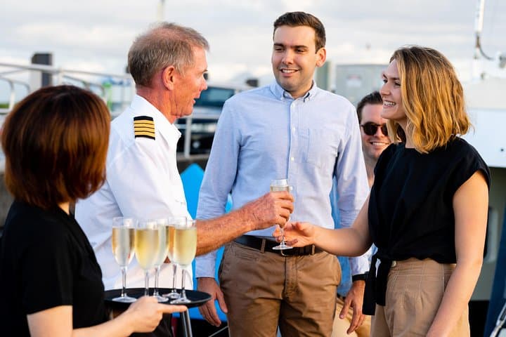 Cairns Small-Group Afternoon City Tour and Sunset Dinner Cruise on Trinity Inlet photo 3