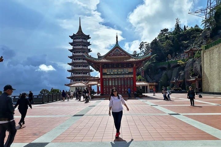 Genting Highlands Day Trip from Kuala Lumpur: Skyway, Batu Caves & Theme Park photo 4