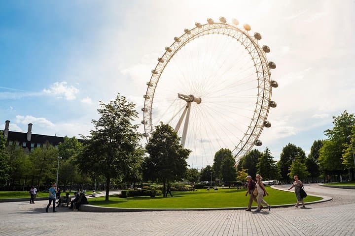 Southbank Photography Walk — Capture London’s Riverside Icons with an Audio Guide photo 3