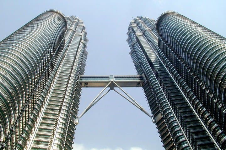 Full-Day Kuala Lumpur Orientation Tour: Petronas, Batu Caves & City Landmarks photo 2