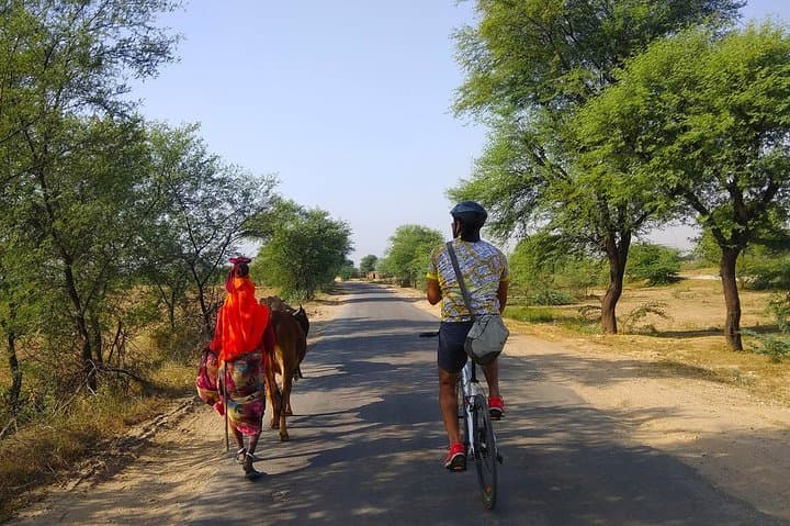 Delhi-to-Agra Cycling: Villages, Vrindavan & the Taj on Two Wheels photo 2