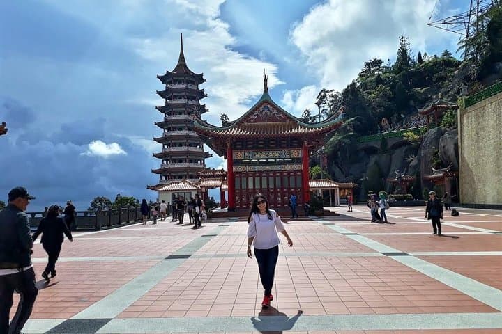 Genting Highlands Day Trip from Kuala Lumpur — Cable Car, Theme Parks & Batu Caves photo 4