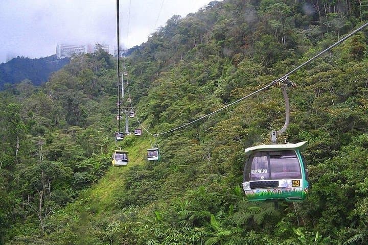 Full-Day Genting Highlands & Batu Caves Tour with Awana Skyway Cable Car photo 1