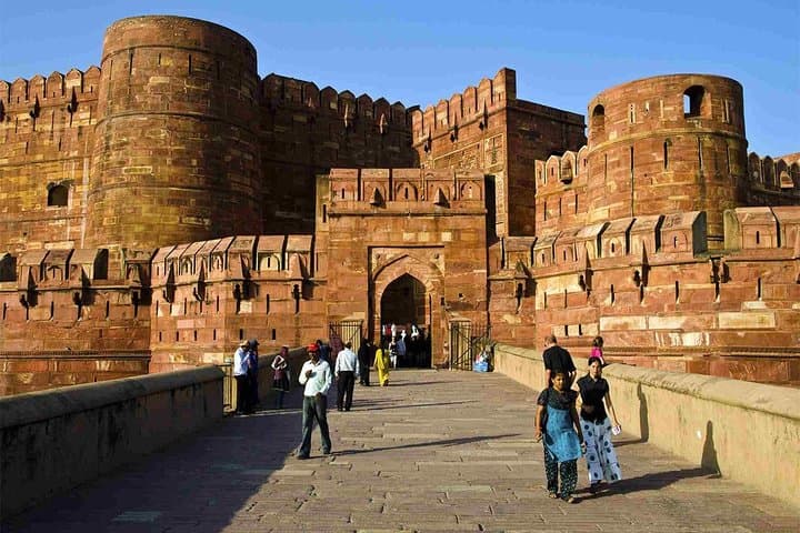 Overnight Agra Tour from Hyderabad: Sunrise at the Taj Mahal & Agra Fort photo 2