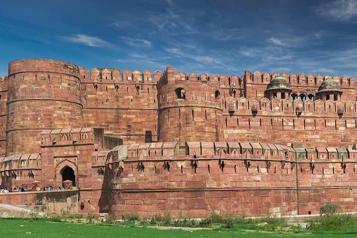 Overnight Agra Tour from Hyderabad: Sunrise at the Taj Mahal & Agra Fort photo 6