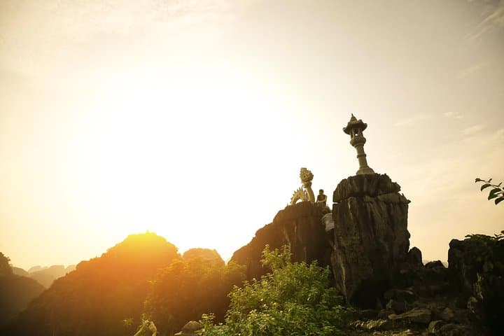 Ninh Binh Full-Day: Hoa Lu, Trang An Boat & Mua Cave Hike from Hanoi photo 4
