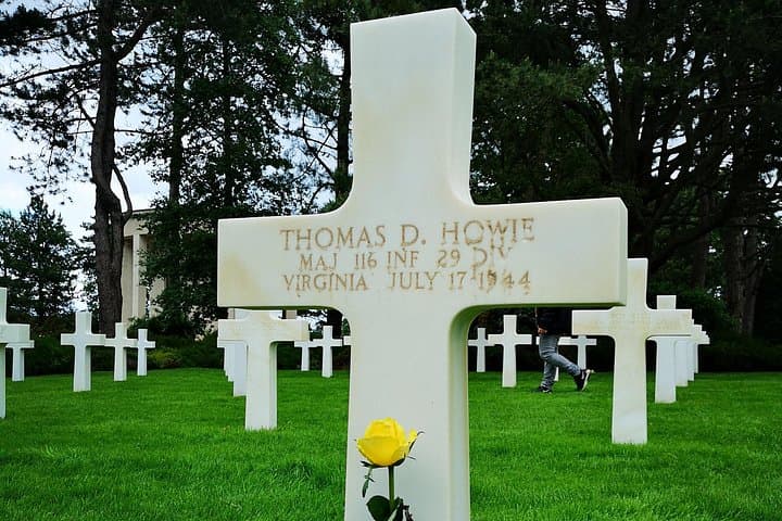 Walk Through History: A Private Tour of Normandy's D-Day Beaches photo 4