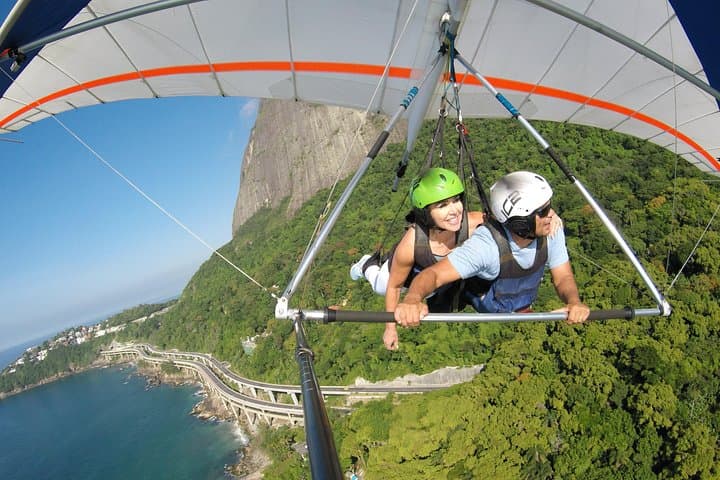 Paragliding & Hang Gliding Over Rio: Pedra Bonita Flights from São Conrado photo 4
