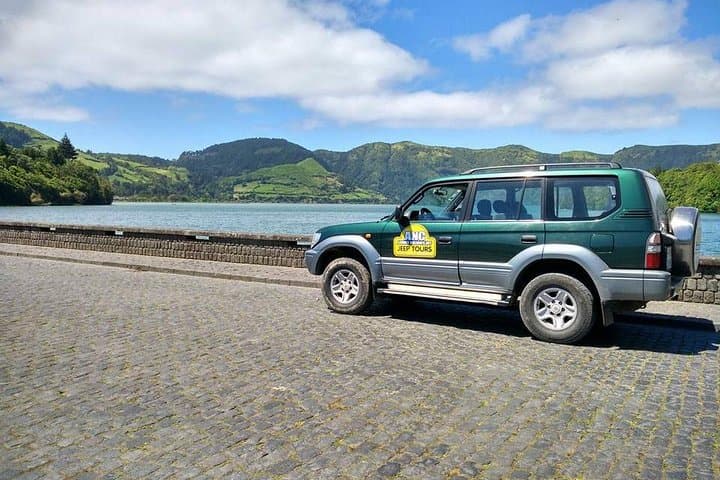 Sete Cidades Jeep Off‑Road Excursion with Lunch — São Miguel Crater Drive