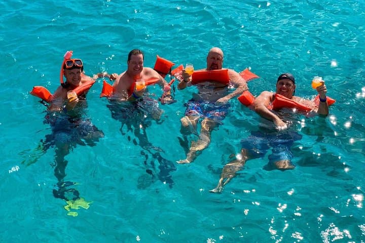 Private Aruba Snorkeling Trip: Catalina Bay & Malmok Reefs with Rum Punch photo 2