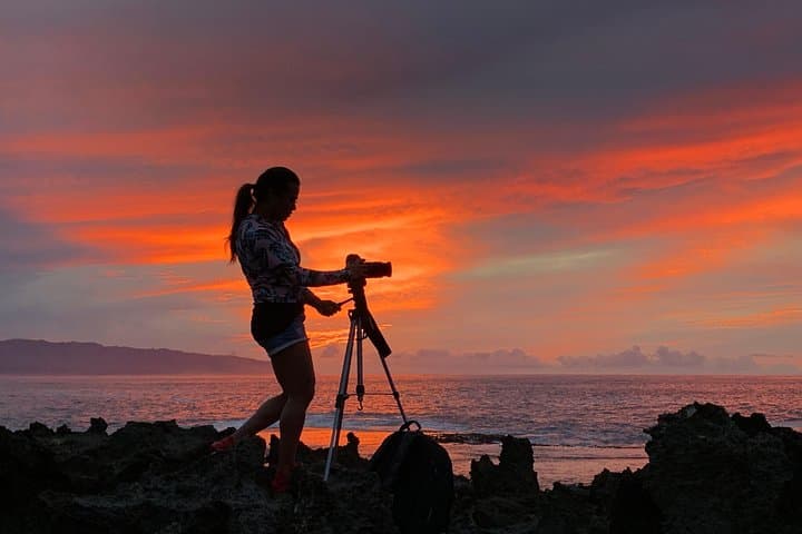 Sunset Photo Adventure Along Honolulu’s Sea Cliffs: Capturing Oahu’s Dramatic Coastline photo 6