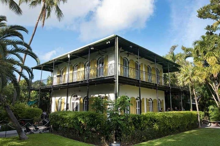 Private Southernmost Key West Walking Tour: History, Culture & Key Lime Pie photo 2
