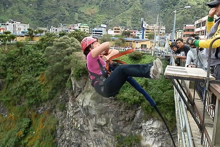 Leap and Swing: 100m Bridge Bungee & Swing Jump in Baños, Ecuador photo 4
