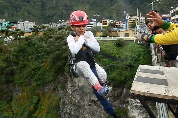 Leap and Swing: 100m Bridge Bungee & Swing Jump in Baños, Ecuador photo 6