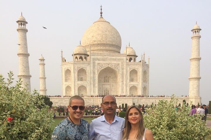 Gatimaan Express Taj Mahal Day Trip from Delhi — Fast Train Tour to Agra photo 3