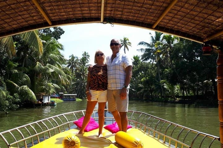Coastal India Shore Excursion: Mumbai, Goa, Kochi, Alleppey & Mangalore Day Tour
